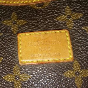 Louis Vuitton bag